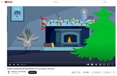 We versieren de kerstboom